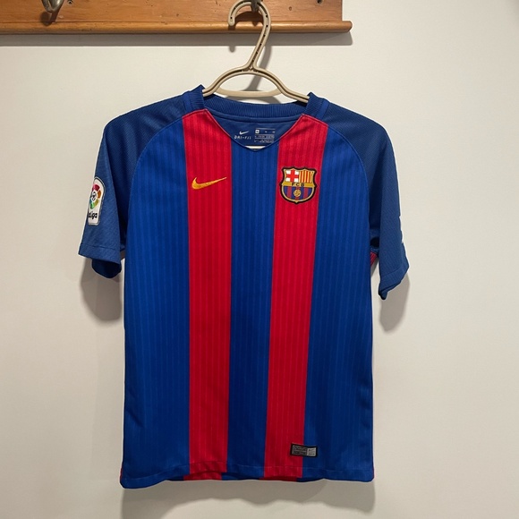 Authentic 2016-2017 Barca Game Shirt Dry Fit - Picture 1 of 5